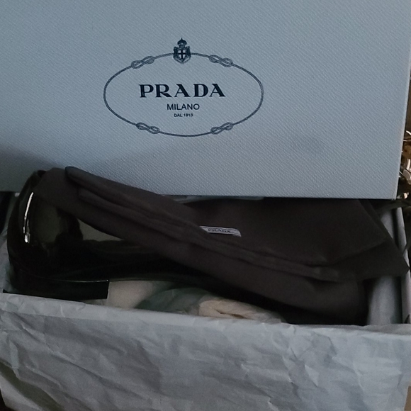 PRADA flats - Picture 5 of 6